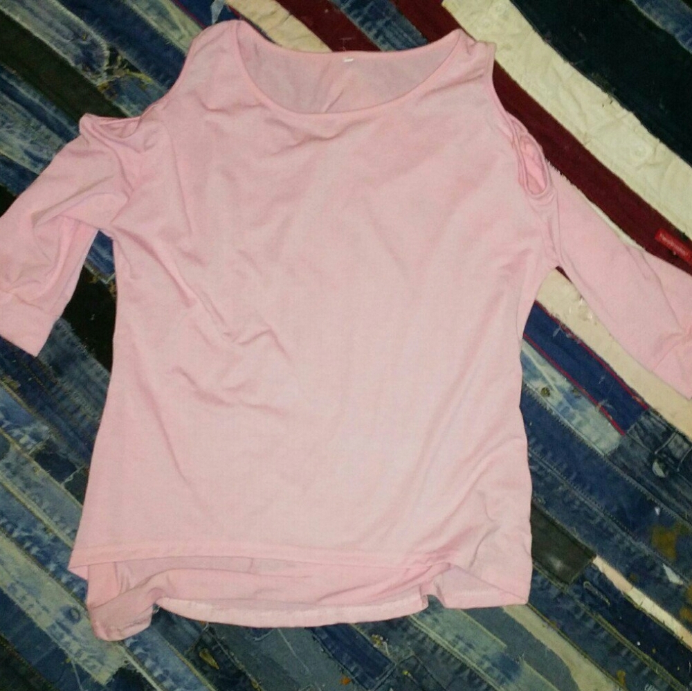 🌞🌞Pink cold shoulder pullover tee